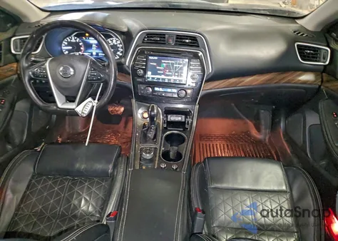 2017 Nissan Maxima 3.5S z USA, uszkodzony, nr VIN 1N4AA6AP5HC438139